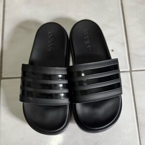 Adidas platform slides brand new